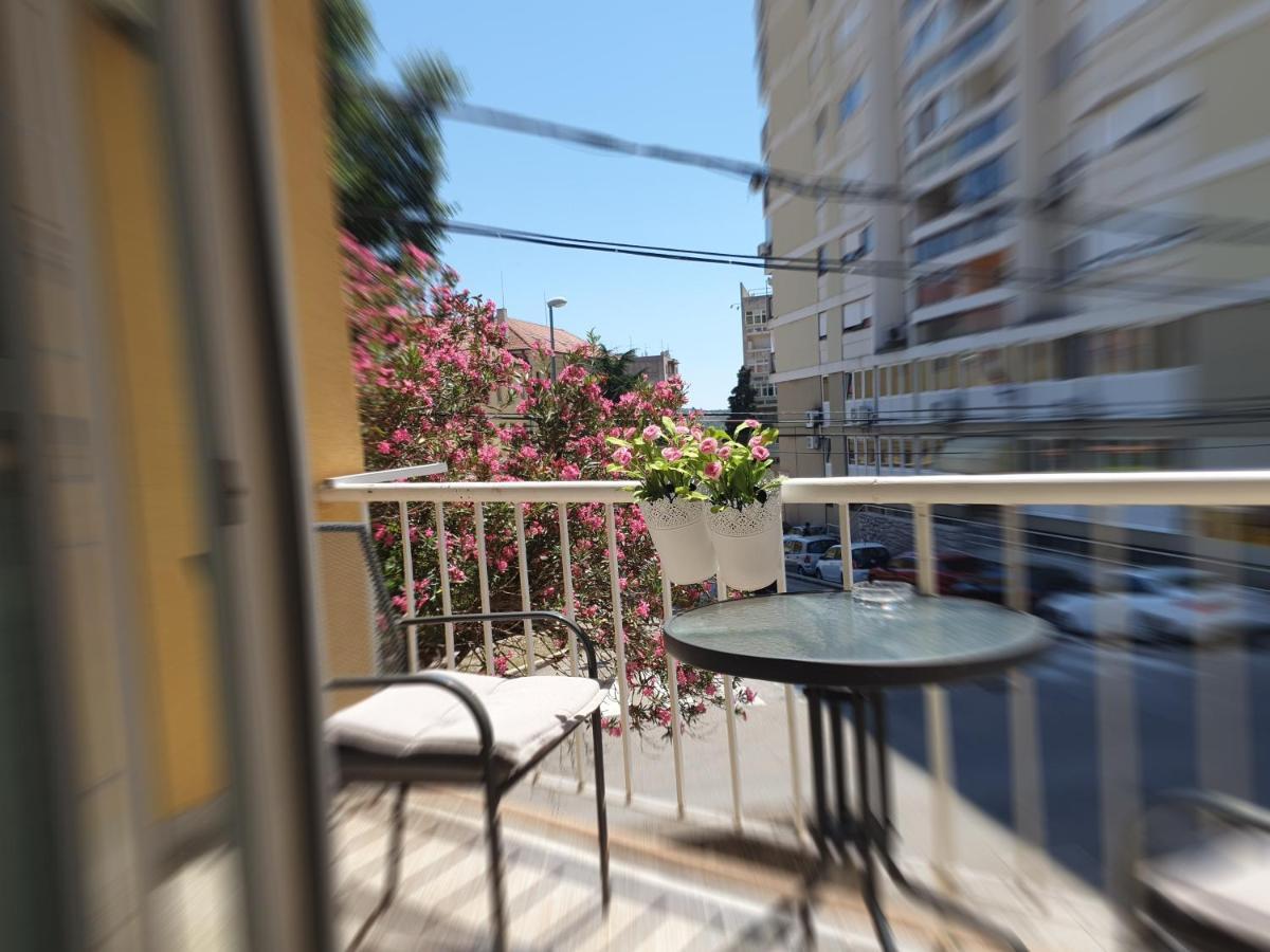 Apartment Tonka 希贝尼克 外观 照片