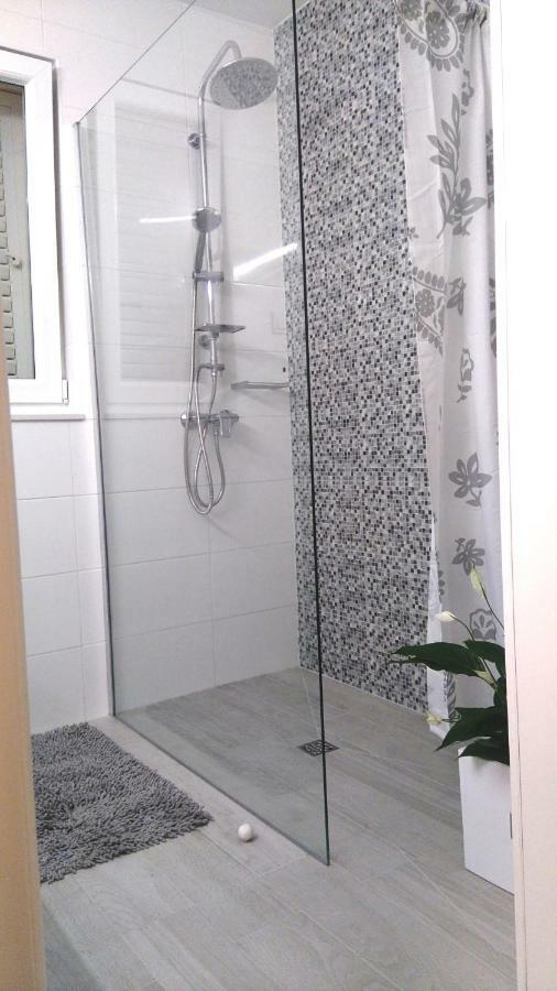 Apartment Tonka 希贝尼克 外观 照片